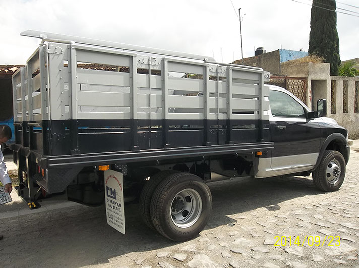 Carrocería Clareada RAM 4000