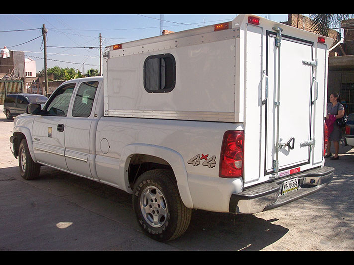 Desplante caja seca sobre Pick-Up